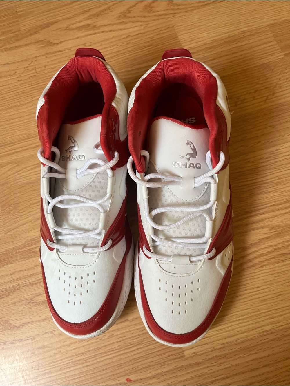 SHAQ Devastator Men's White and Red Athletic Sneakers